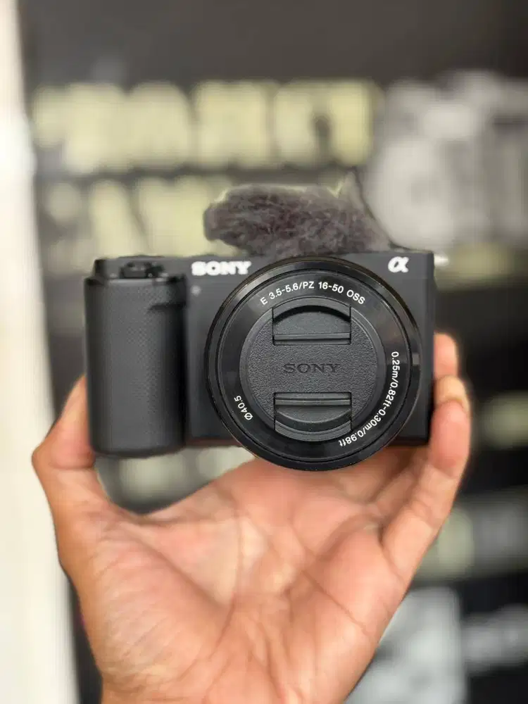 Sony ZV-E10 Kit Box SC 6K Like New