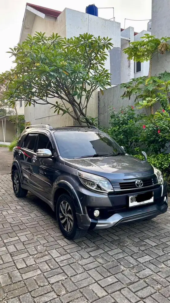 Toyota Rush S TRD Facelift AT