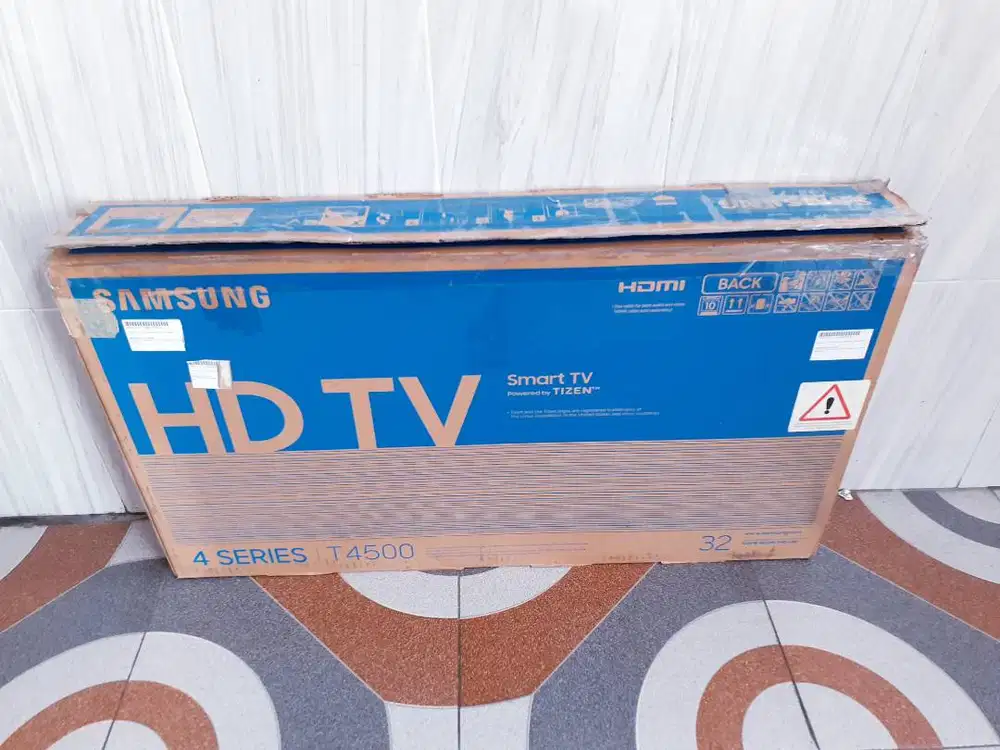 TV LED SMART SAMSUNG 32IN YOUTUBE NETFLIK DIGITAL TV MULUS