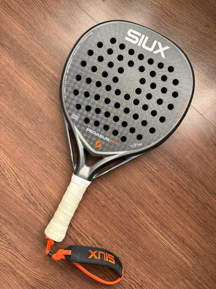 Raket Padel Siux