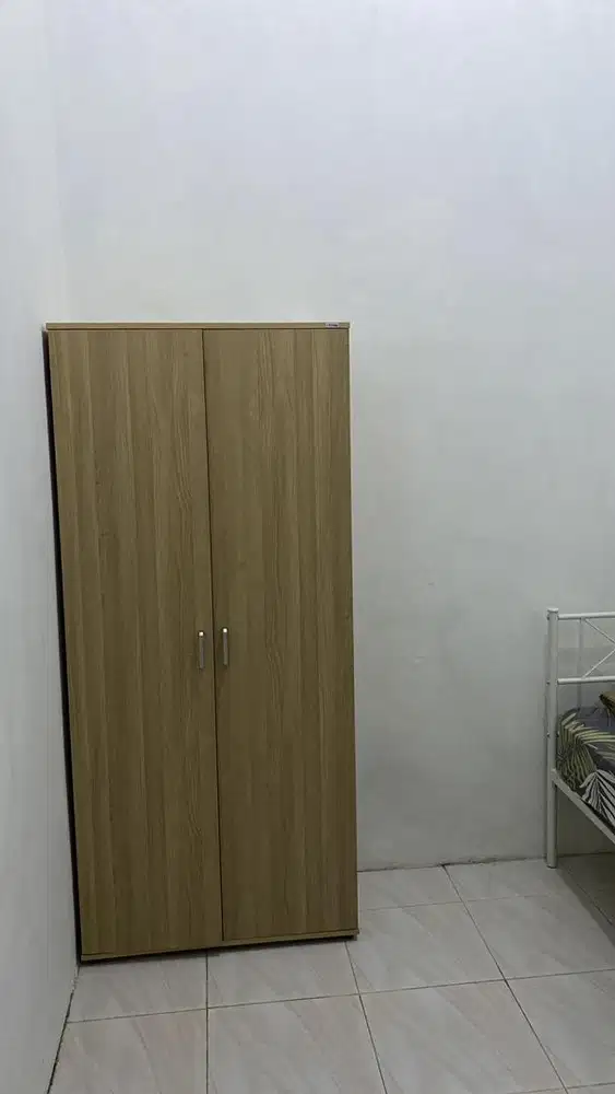 Kost Wanita Griya Shanta