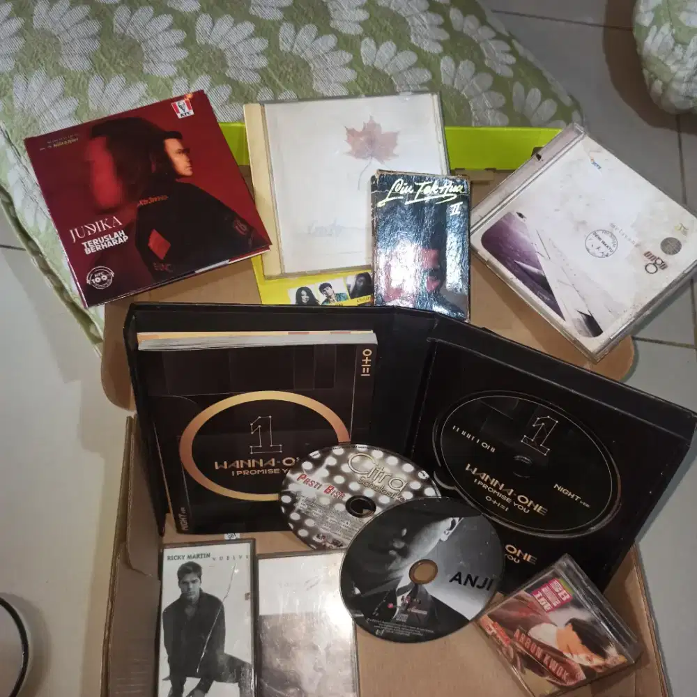 Dijual Sepaket CD laset