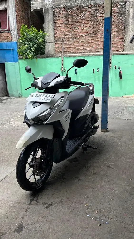 VARIO 150 TAHUN 2015