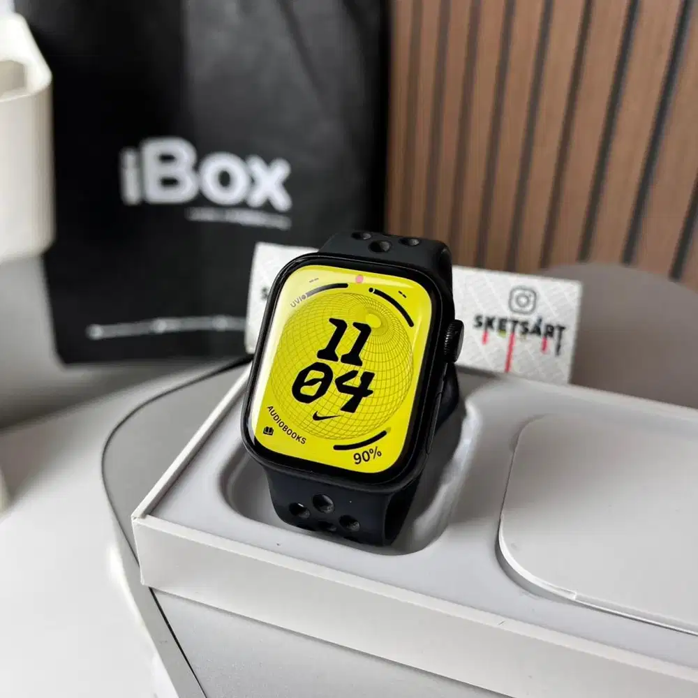 Apple Watch Series 7 41mm Nike Black iBox iwatch Battery Health 90%