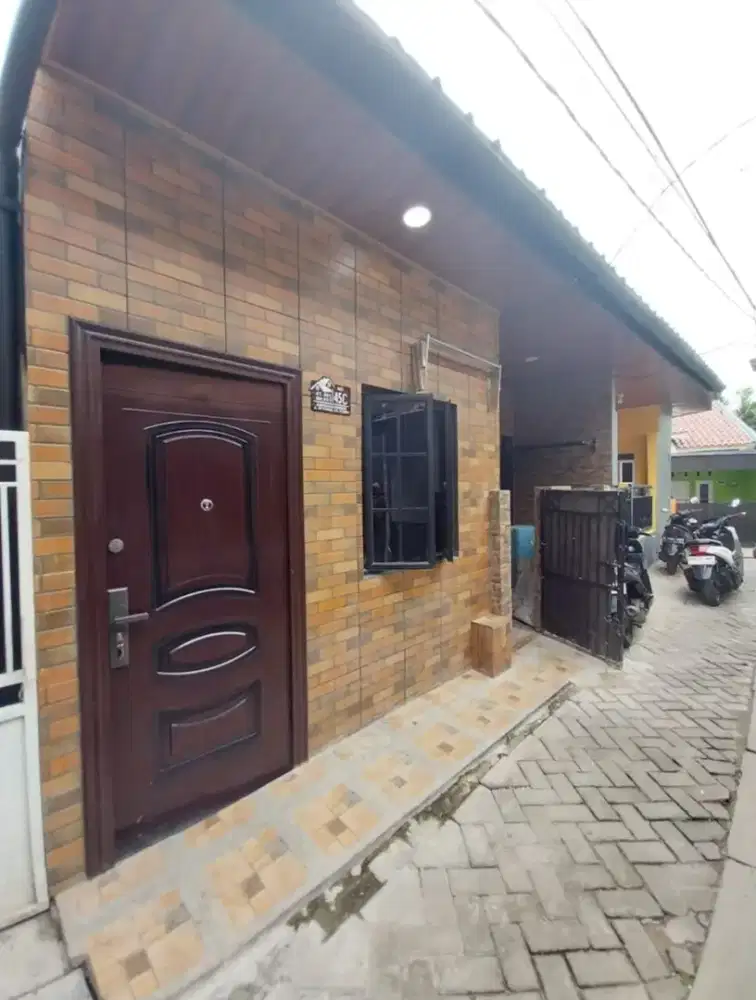 DISEWAKAN RUMAH KONTRAKAN HARAMONI, SEMI APARTEMENT