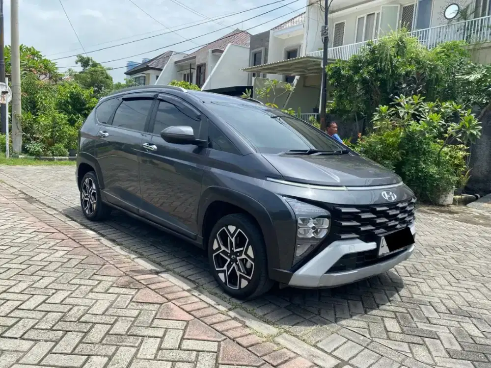 Hyundai stargezer x prime 2023 matic km 11ribu