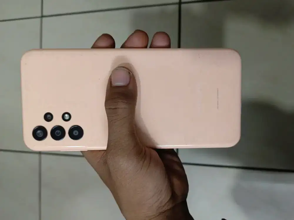 Samsung A13 4/64 Hp+Charger