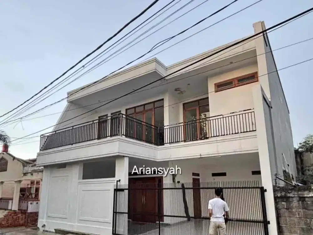Rumah 2 Lantai di Komplek Pertamina Pondok Ranji Tangerang Selatan
