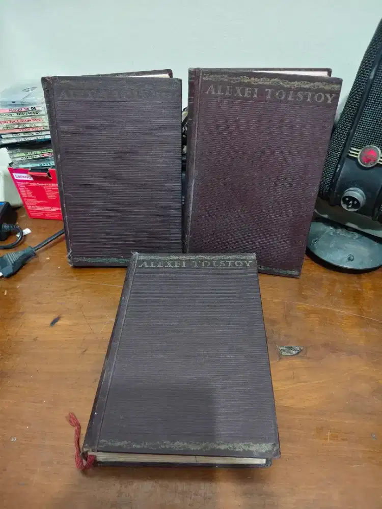 Alexei Tolstoy – Ordeal: A Trilog