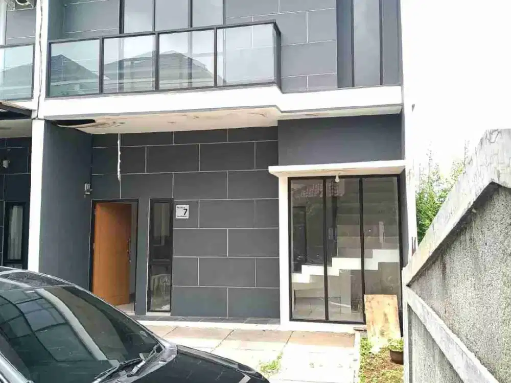 Di Jual rumah 2 lantai  3 kamar tidur  dibuaran  Tangerang selatan