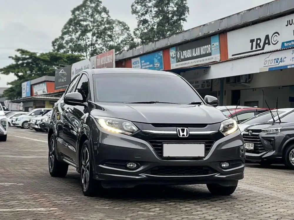 DP 25rb // HRV 1.8 PRESTIGE  CVT 2017