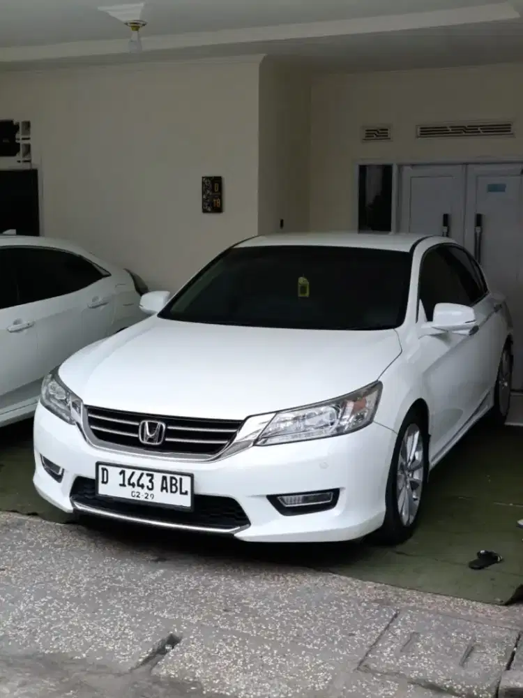 accord vvti-L tahun 2013 mewah mulus tt motor ,mobil boleh cash boleh