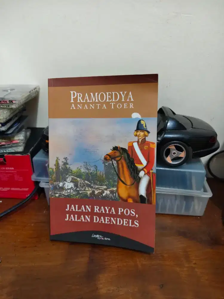 Jalan raya pos, jalan Daendels
Pramoedya