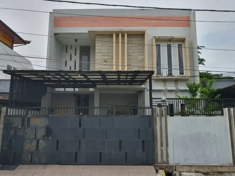 Rumah Wisma Permai Tengah