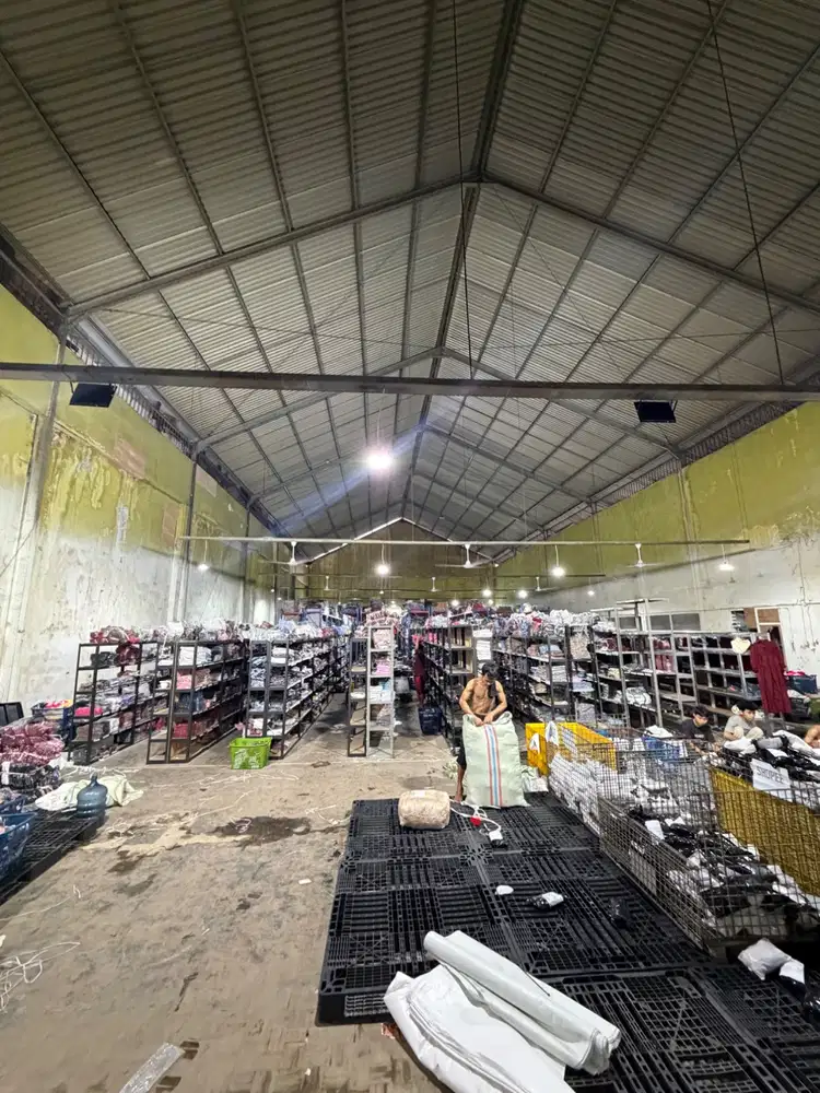 PACKING PAKAIAN ONLINE SHOP