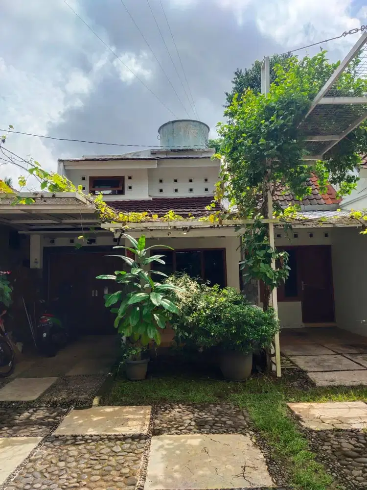 DIJUAL BANGUNAN UNTUK USAHA DI LOKASI WISATA JOGJA