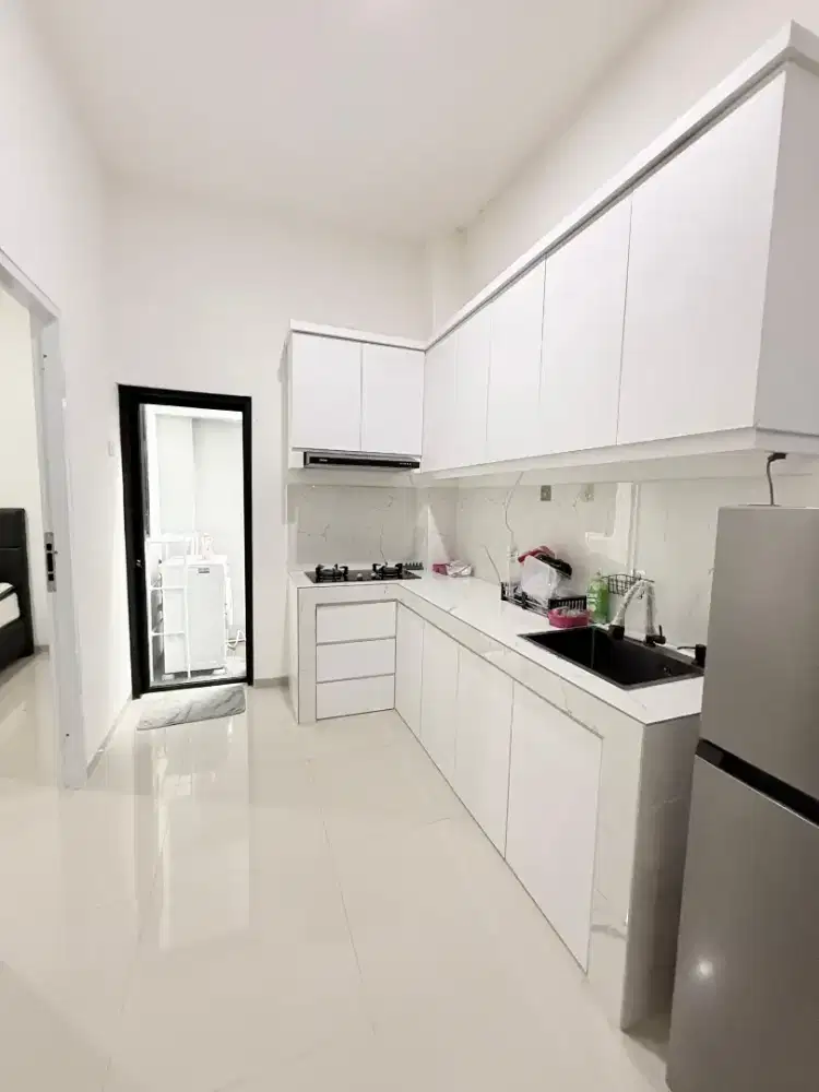 Disewa / dikontrakan  Rmh  Baru di Perumahan Larangan Selatan