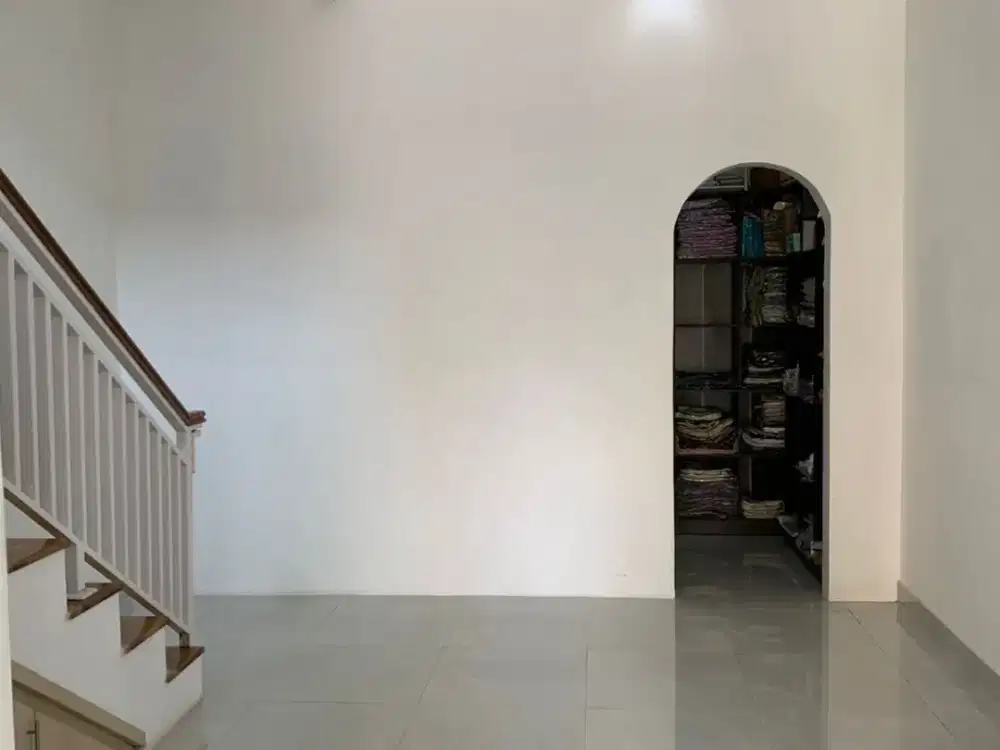 RUMAH HOOK 2 LANTAI MINIMALIS MODERN SIAP HUNI DI MARGAHAYU BANDUNG