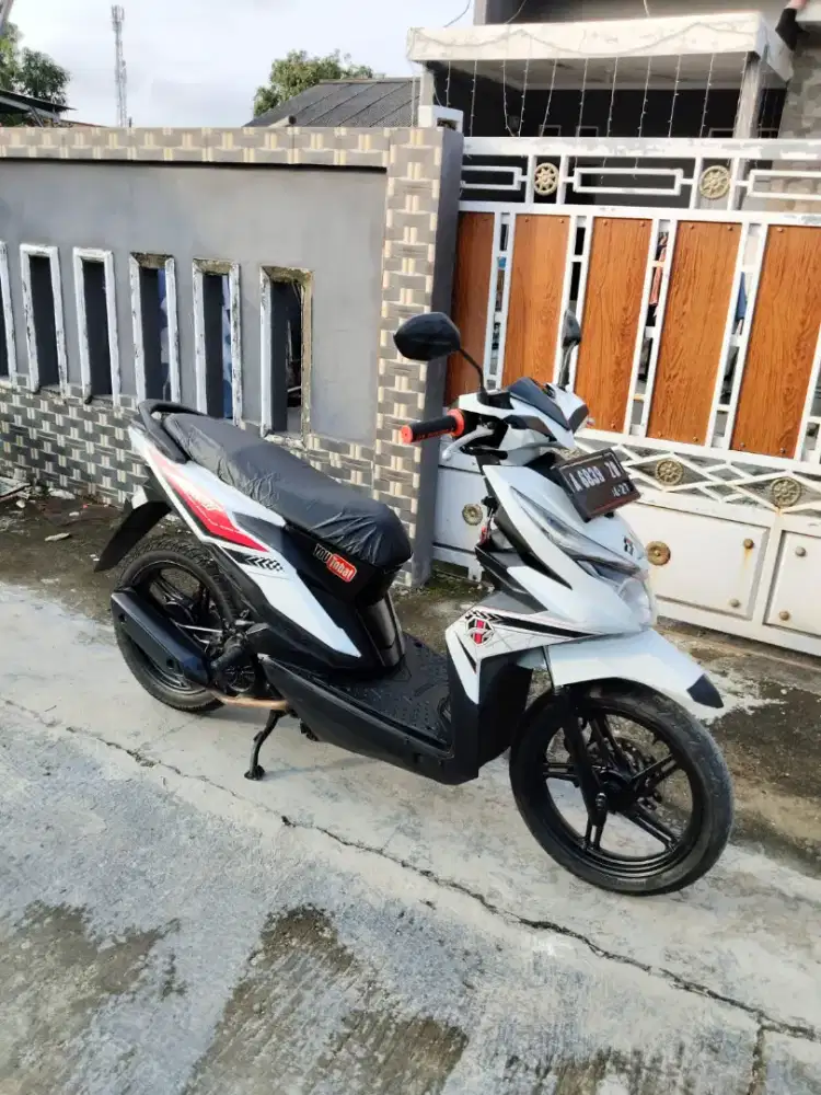 Honda beat f1 ECO tahun 2017 plat 2027 mesin cvt halus