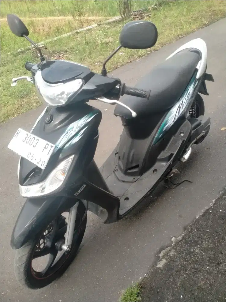 Mio sporty 2009mulus cewek komplit pajak baru