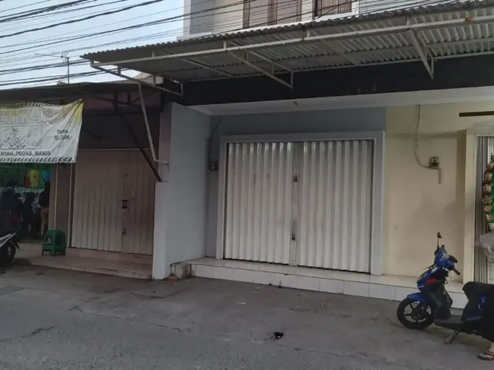 Ruko 2 Lantai di daerah Pejuang dekat Harapan Indah Bekasi