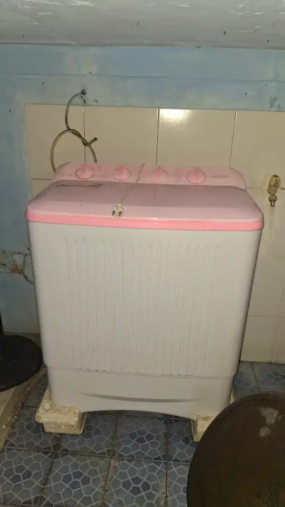 Mesin cuci bekas 2 tabung