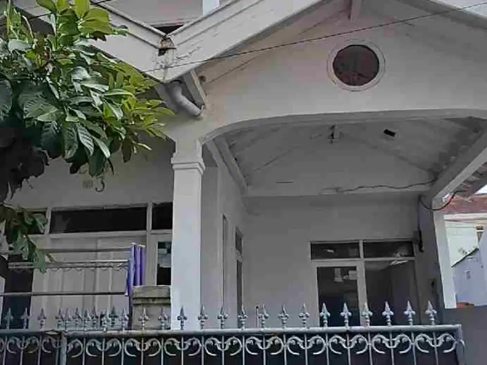 over sewa 11 bulan lagi di komplek puri cipageran indah 2