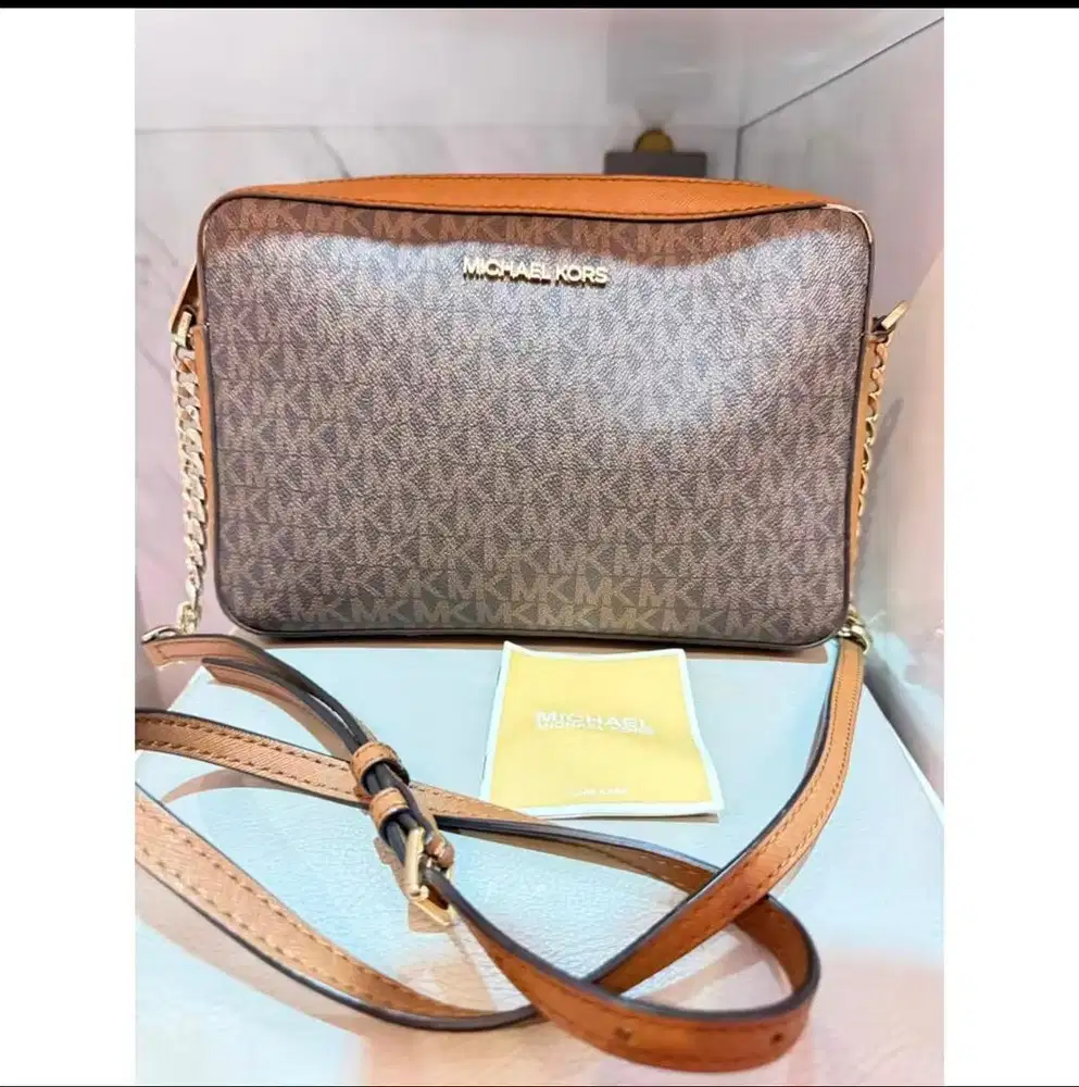 Preloved tas michael kors