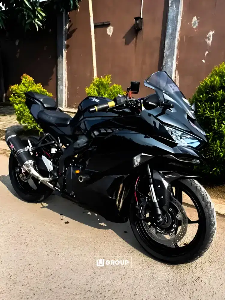 FOR SALE!! Kawasaki ZX-25R 2023