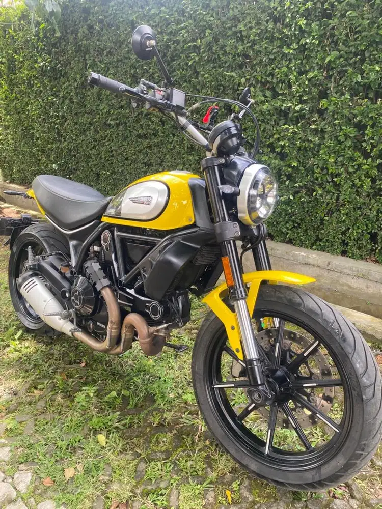 Ducati Scrambler 800cc tahun 2019, mulus fullStandar bawaan