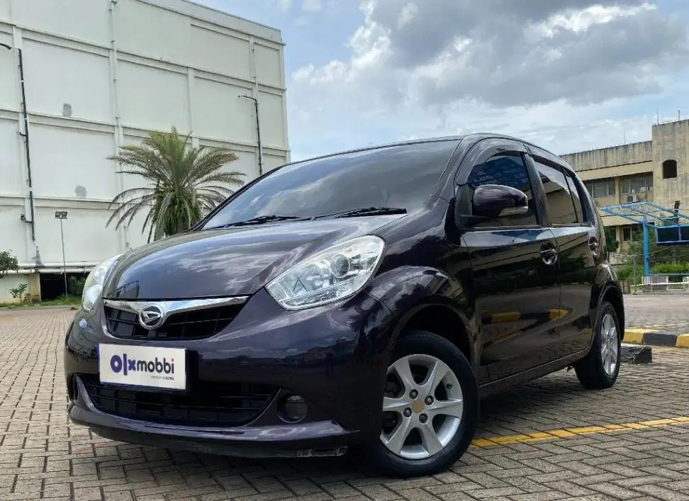 TERMURAH Daihatsu Sirion 1.3 Bensin-AT Merah 2008