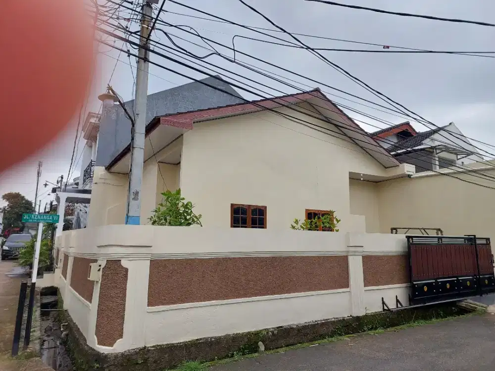 Disewakan Rumah Luas Bangunan Baru