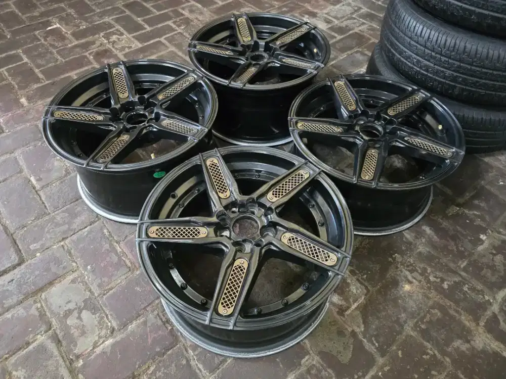 Velg ADV R16 Swift Splash Ignis Baleno Spresso Aerio Avega Picanto