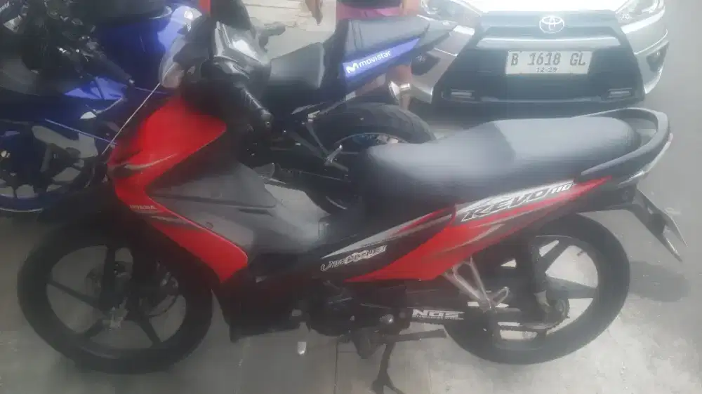 JUAL CEPET MOTOR REVO KARBU ABSOLUTE