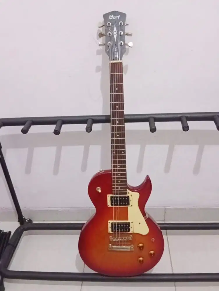 Gitar Elektrik Cort CR100