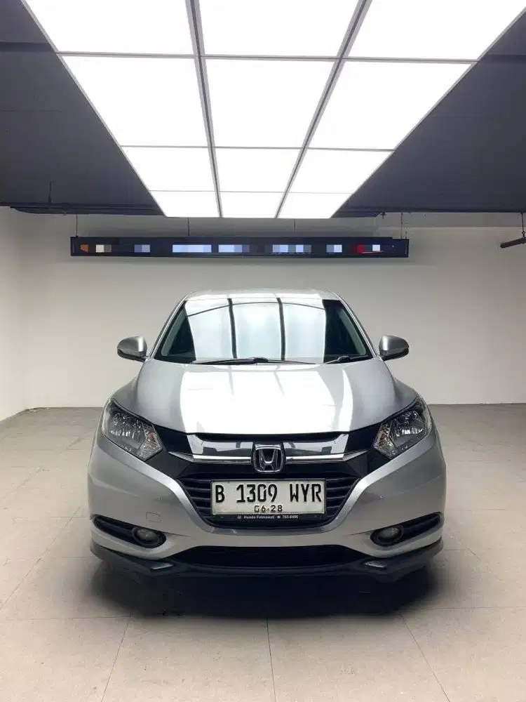 Honda HR-V E CVT AT 2017