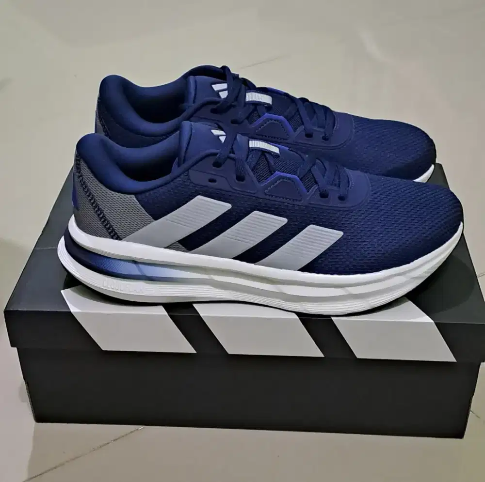 Sepatu adidas galaxy 7 M original