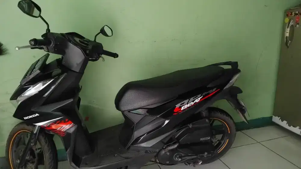 Jual Motor Beat CBS tahun 2022 warna Hitam