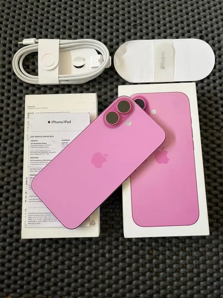 Iphone 16 128GB ibox garansi on January 2027