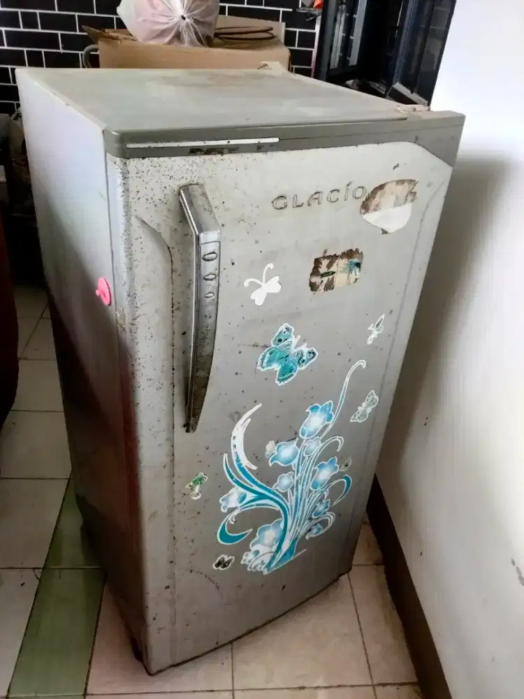 Kulkas 1 pintu Thosiba