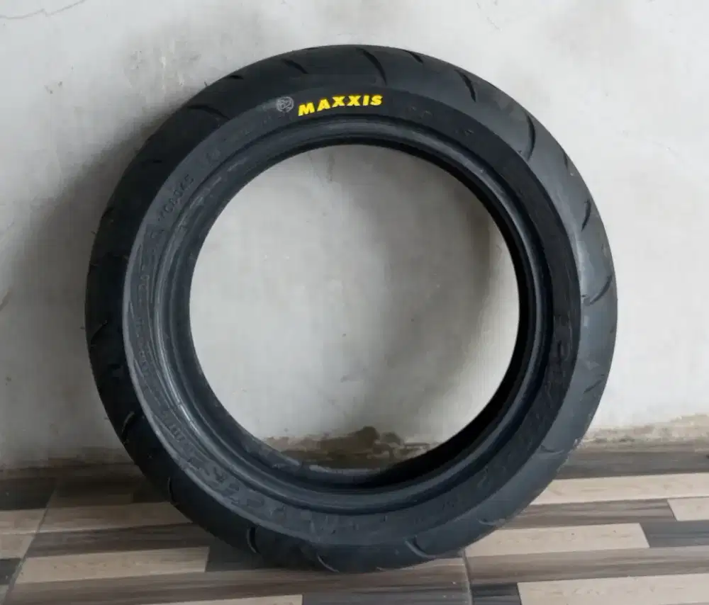 Ban merk maxxis victra