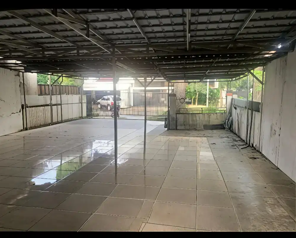 Tempat usaha eks showroom bisa workshop di sayap buahbatu lodaya