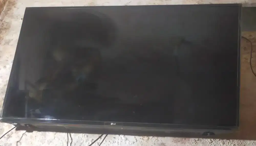 TV LG 46 IN masih bagus