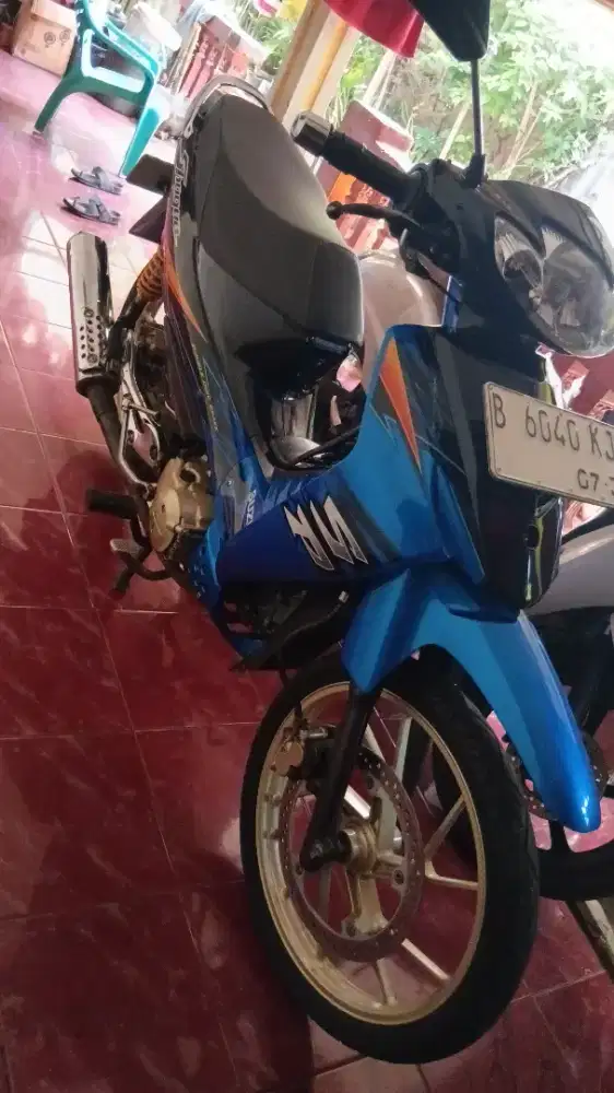 suzuki shogun sp 125