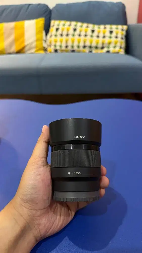 Lensa Sony FE 50MM F1.8