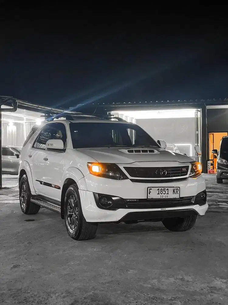 Fortuner VNT TRD 2014 Fullspek Daily