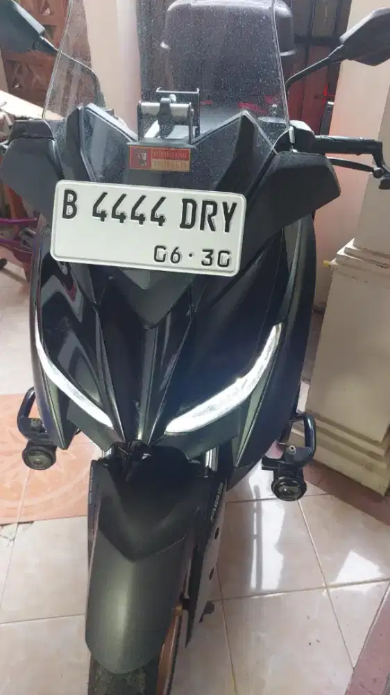 XMAX 2022 PLAT CANTIK