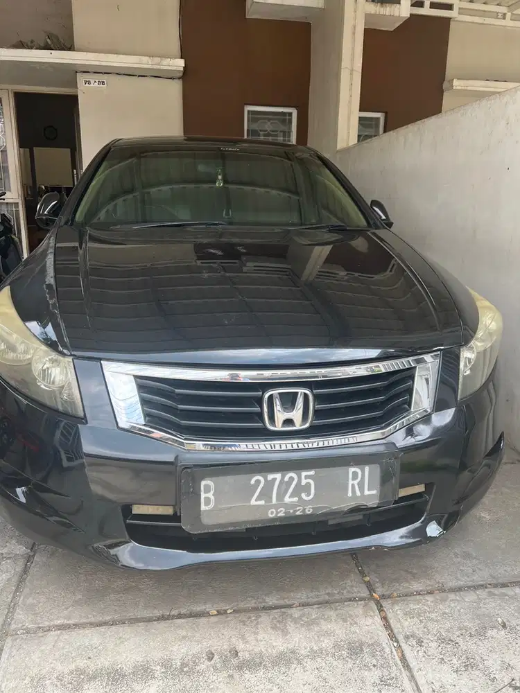 Honda Accord 2010 Bensin