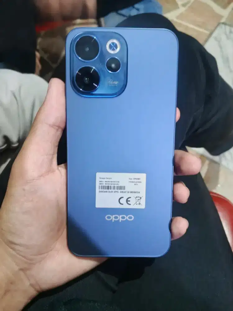 Oppo Reno 15F 12/256