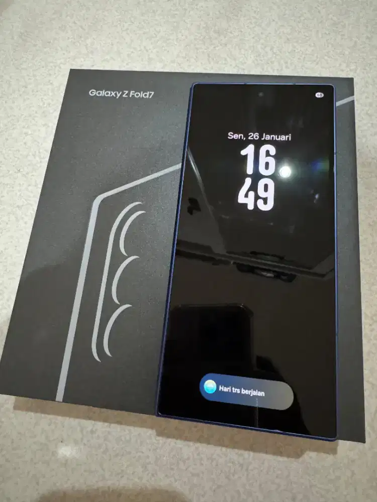 Samsung Z fold 7 (12/512)